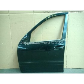 Puerta delantera izquierda Mercedes W203 azul oscuro.