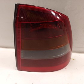 13565A01 PILOTO TRASERO DERECHO OPEL ASTRA G