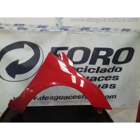 Aleta Delantera Derecha FORD FOCUS II 2008 5P Rojo | Desguaces Foro