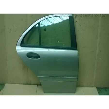 Puerta Trasera Derecha Completa MERCEDES BENZ W203 Gris Ceniza | Desguaces Foro