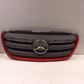 REJILLA DELANTERA MERCEDES BENZ SPRINTER W907