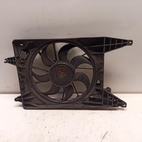 8200 765 566-B 0 130 307 107 ELECTROVENTILADOR DACIA SANDERO