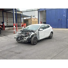 Despiece VOLVO V40 I