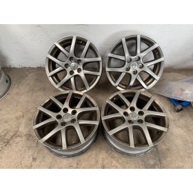 JUEGO 4 LLANTAS TOYOTA 17" 5X114,3 7JX17 ET39