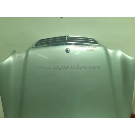 Capó de MERCEDES BENZ E280 Plata (algo tocado) | Desguaces Foro