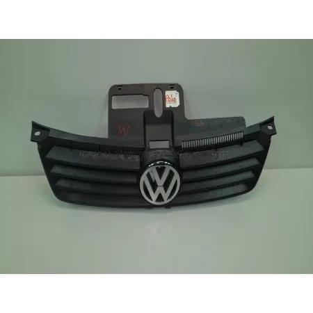 [6Q0853651C] Rejilla Delantera Volkswagen Polo 9N | Desguaces Foro