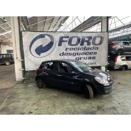 Comprar Despiece Renault Clio III 5 Puertas Negro | Desguaces Foro