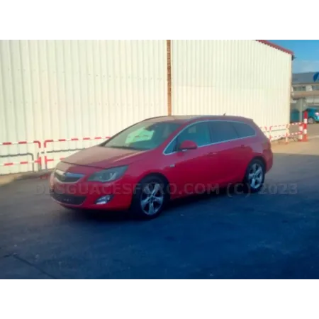 Despiece Opel Astra J Ranchera 5 Puertas Rojo | Desguaces Foro