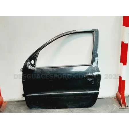 Puerta Delantera Izquierda PEUGEOT 206 2004 Negra | Desguaces Foro