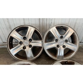 Comprar  4 Llantas Hyundai 16" 5x114,3 5,5Jx16 et44 | Desguaces Foro