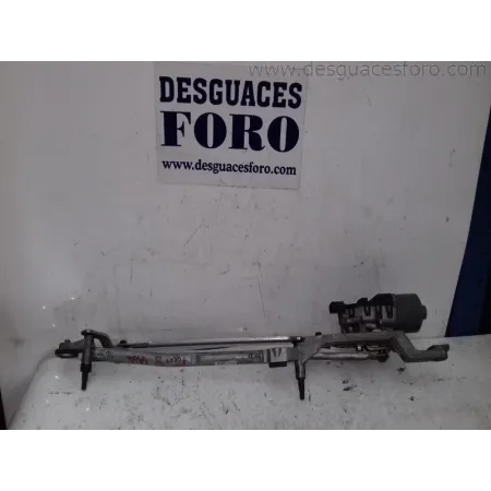 Motor de Limpiaparabrisas Delantero FORD FOCUS II LATVALA (4 pines) | Desguaces Foro