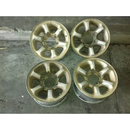 Juego de Llantas MITSUBISHI L200 15 Pulgadas 6x5.5 15x7JJ ET10 | Desguaces Foro